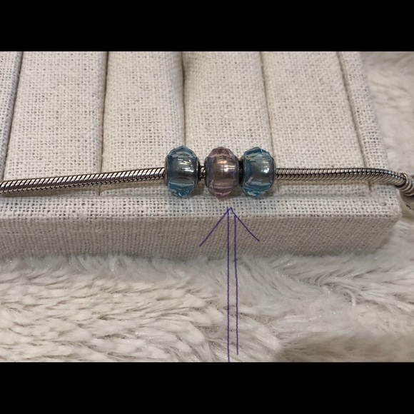 Genuine Swarovski crystal charm - Picture 5 of 5